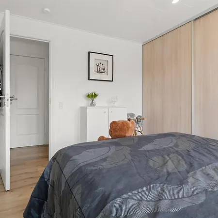 بيت للعطل Eia - 1-5km From The Sea By Interhome *