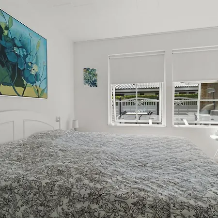 Eia - 1-5km From The Sea By Interhome Rønne
