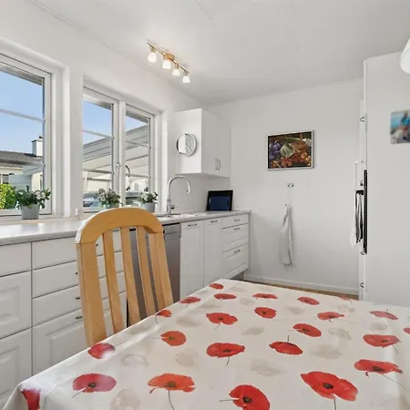 بيت للعطل Eia - 1-5km From The Sea By Interhome Rønne